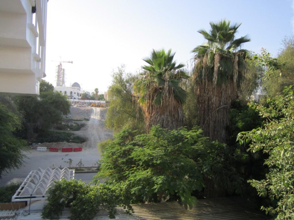 Qurum Beach Hotel Muskat Bagian luar foto