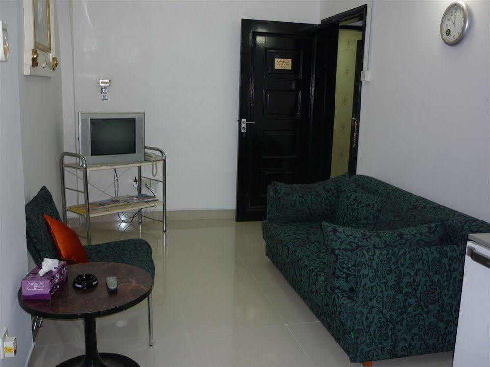 Qurum Beach Hotel Muskat Bagian luar foto