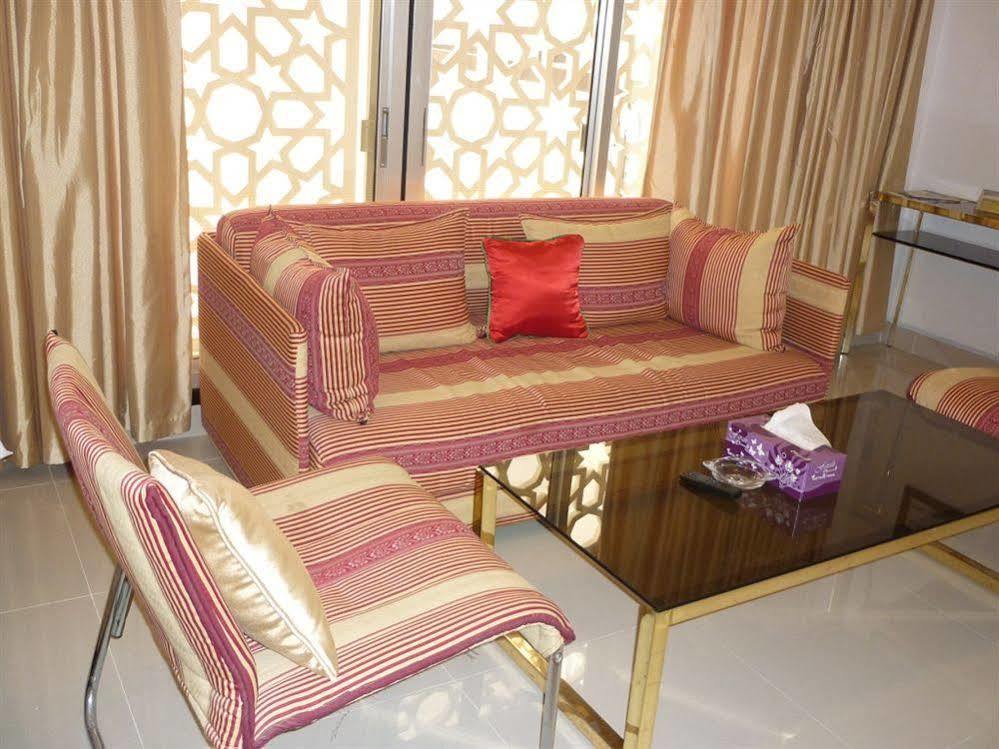 Qurum Beach Hotel Muskat Bagian luar foto